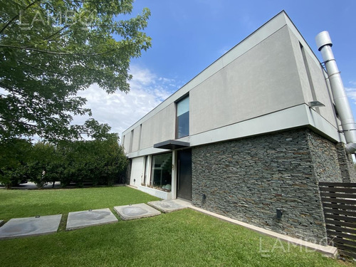Imagen 4 de 30 de Venta - Casa - Estancias Del Pilar - Lambo Propiedades