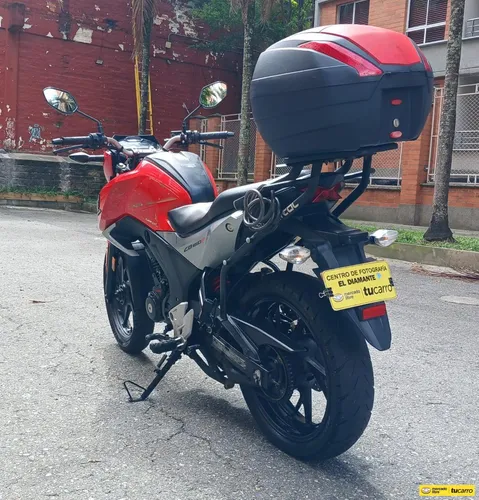Honda Cb 160f Dlx / Modelo 2021
