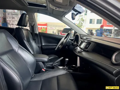 Toyota RAV4 2.5 Xroad