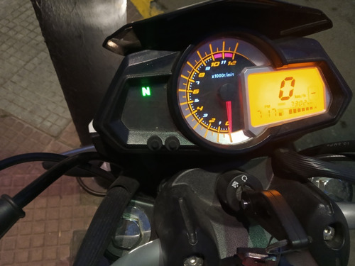 Imagen 1 de 5 de Benelli Tnt 15