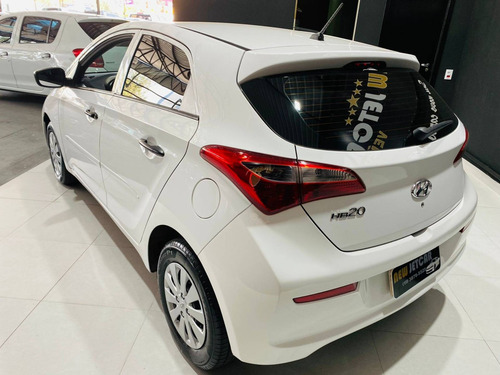 Imagem 9 de 15 de Hyundai Hb20 1.0 Comfort Plus 12v Flex 4p Manual