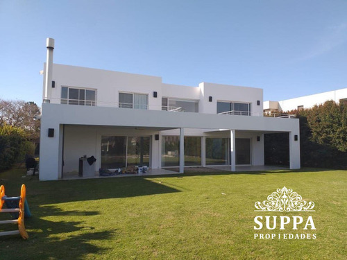 Casa En Alquiler El Golf Nordelta