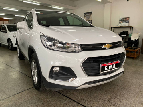 Imagen 3 de 9 de Chevrolet Tracker 1.8 Ltz L/17. Año 2017. Unica Mano. 42000