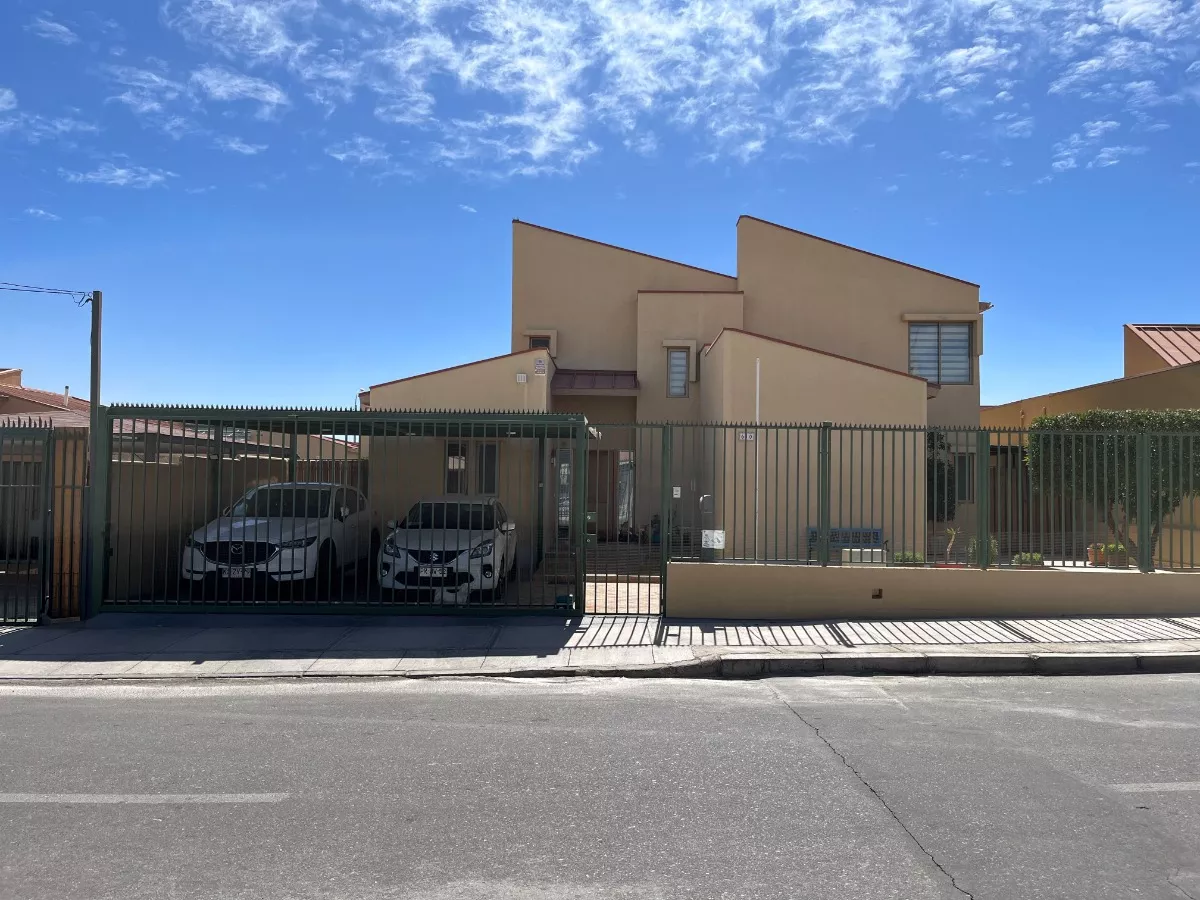 Hermosa Casa En Villa Atacama