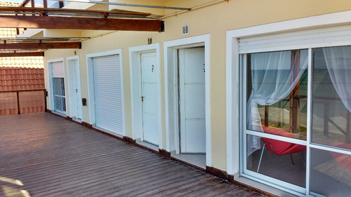 Imagen 13 de 14 de Las Grutas Alquilo Duplex Frente Al Mar Pleno Centro