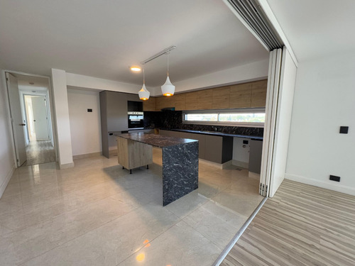 En Venta Depto Premium En Zona Norte - Condominio Summum - 3d. 3b.