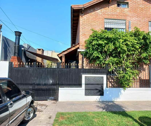 Imagen 2 de 12 de Permuta - Duplex De 3 Ambiente En Complejo - Moron Sur