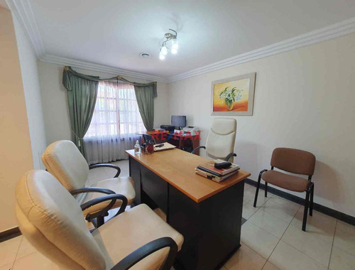 Venta Casa 5 Amb Barrio Parque Bernal Apto Credito