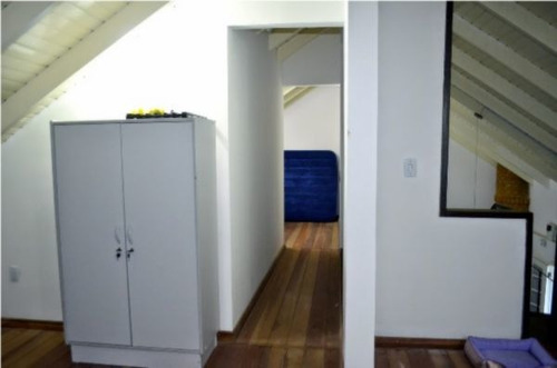 Casa Em Vila Nova Com 3 Dormitórios - Mi11693