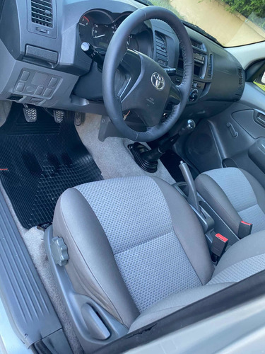 Toyota Hilux 2.5 Cd Dx Pack Tdi 120cv 4x2 - H3 2013