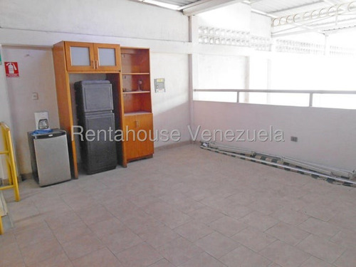#*25-18248 Estupendo Galpón Semicerrado De 449 Mt2, Zona Centro Oeste, Barquisimeto, Lara. Adelaida Armeya