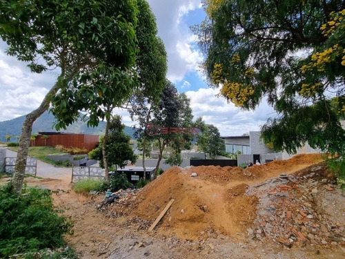 Imagem 5 de 14 de Terreno Com 600 M² Em Condomínio De Alto Padrão No Parque Do Imbuí - Teresópolis/rj. - Te00465 - 70716144