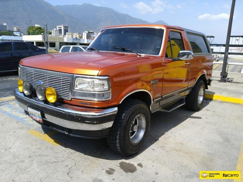Ford Bronco Elite-naranja