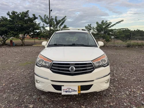 SsangYong Rodius 2.0 2wd