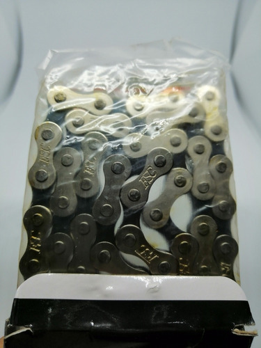 Imagen 4 de 5 de Cadena Para Bicicleta Fixie (1 Velocidad) Tec C410 114l