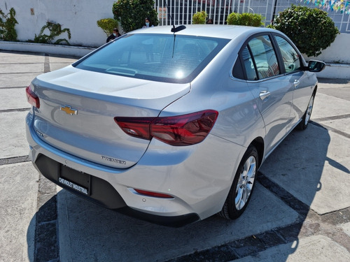 Imagen 5 de 12 de Chevrolet Onix 2021 1.2t Premier L At