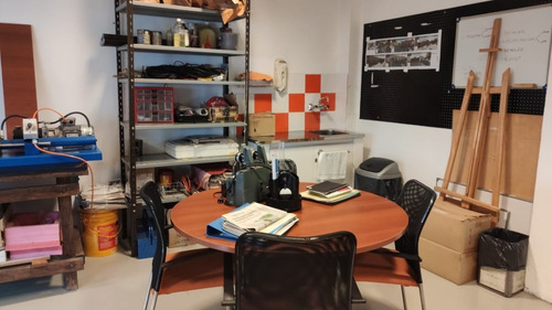 Imagen 8 de 17 de Casa En Venta, A Nuevo! Con Jardin 10 X 15 Al Fondo!