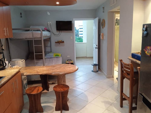 Imagen 9 de 18 de En Venta Apartamento En Tucacas Res. La Macarena Suites. Daniela J