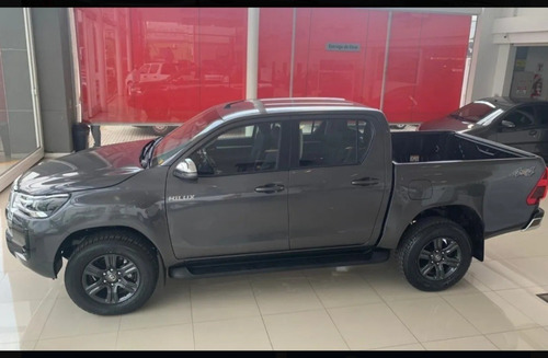 Toyota Hilux 2021 2.8 Cd Srv 177cv 4x4