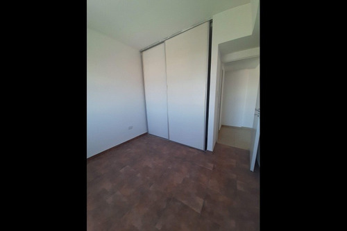 Imagen 10 de 10 de Departamento En Venta En Villa Luzuriaga