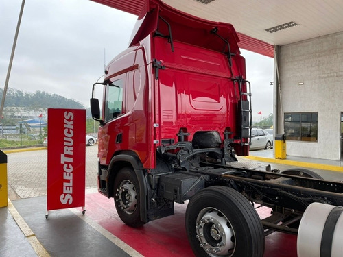 Imagem 7 de 15 de Scania P320 8x2 19/19 Selectrucks