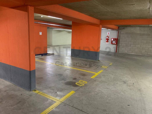 Imagen 9 de 14 de Venta Cochera Pb Sobre Av Corrientes Chacarita