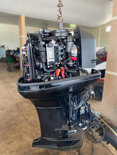 2 Motor Mercury 200