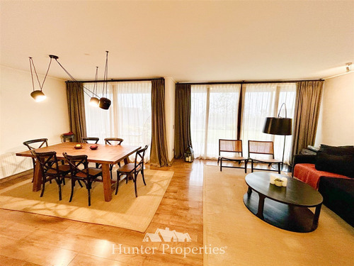 Casa En Venta De 4 Dorm. En Peñalolén Sector Las Pircas