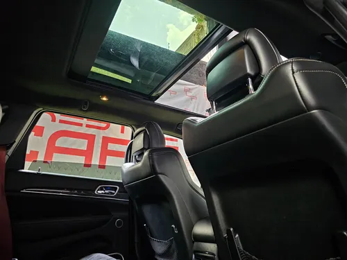 Jeep Grand Cherokee 6.4 Srt-8 At