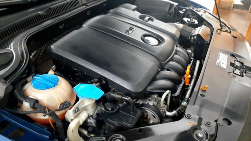 Volkswagen Vento 2.5 Luxury Manual