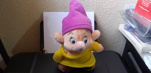 Disneyland World Snow White Seven Dwarfs Dopey Plush 21 Cms (Usado)