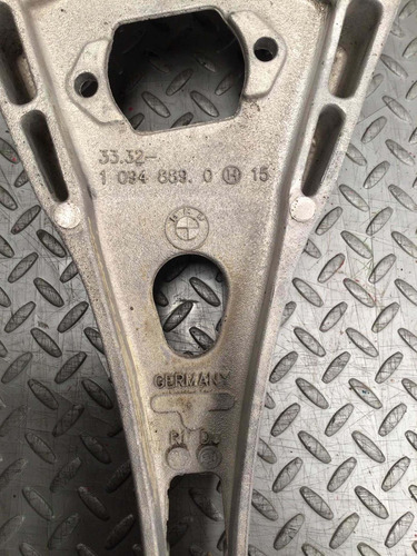 Horquilla Tra Izq Bmw 320 I Aut V6 2.2 98/2007 (Usado)