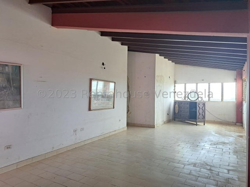 Penthouse En Venta Av. Los Médanos Coro Falcón (r.h.)