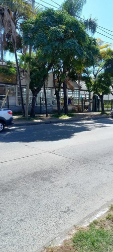 Imagen 1 de 11 de Alquiler Comercial Local - Terreno De 2000 M2 Pablo Nogues