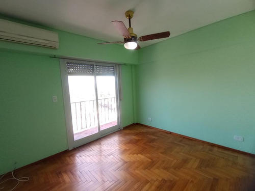 Imagen 7 de 10 de Departamento 2 Amb. Muy Buen Estado En Ramos Mejia