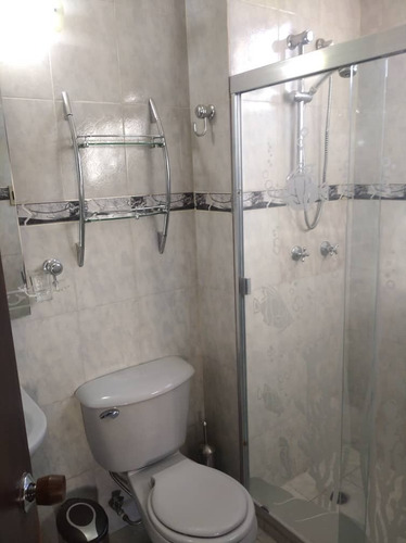 Imagen 8 de 13 de En Venta Apartamento Urb Narayola // 04146878567