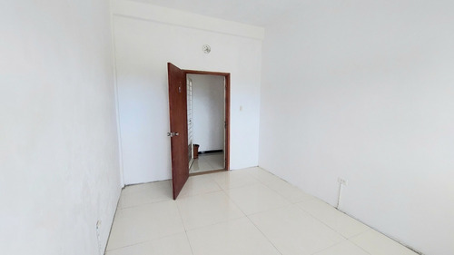 Imagen 12 de 21 de Tibisay Rojas Vende Edificio De Oficinas En El Centro Colonial De Puerto Cabello Cod. 171351