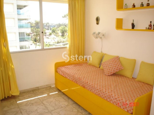 Imagen 10 de 15 de Alquiler Temporario Apartamento 2 Dormitorios, Playa Mansa Punta Del Este