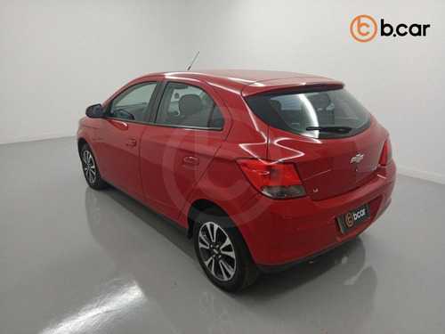 Imagem 4 de 13 de Chevrolet Onix 1.4 Mpfi Ltz 8v Flex 4p Manual