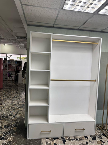 Mueble Para Ropa Tienda (Usado)