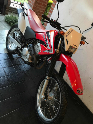 Honda Tornado