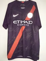 Comprar Camisa Manchester City 18u002F19 Autografada Guardiola & Elenco