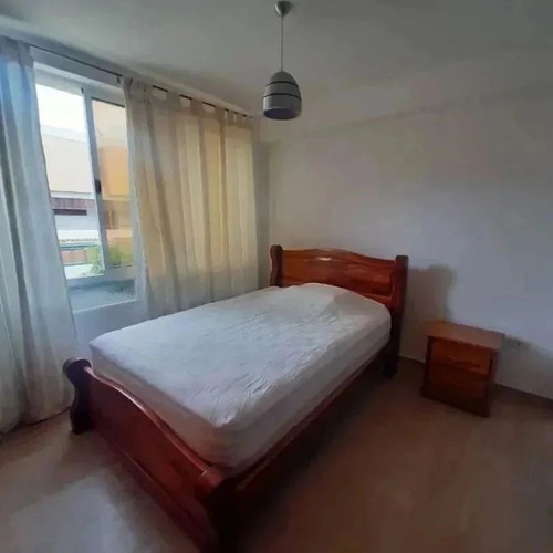 Imagen 7 de 9 de Alquila Townhouse Conj. Resd. Costa Dorada - Puerto La Cruz