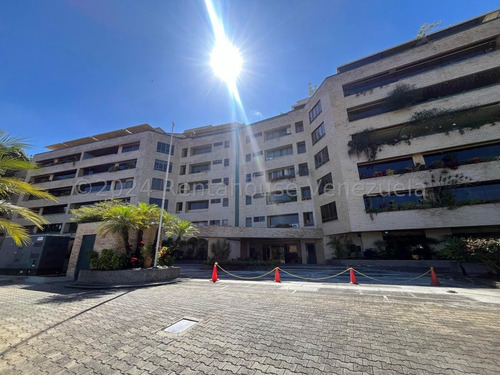 Hermoso Apartamento En Venta En Lomas Altos De Los Naranjos