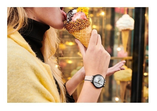 Reloj Swatch Skinthrough Svub102