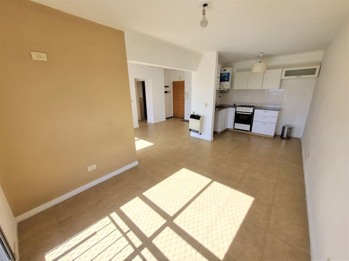 Alquiler Departamento 2 Ambientes Balcón Amenities