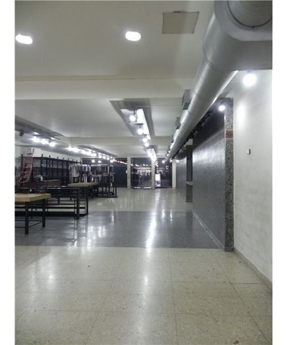 Venta Imponente Local Monserrat