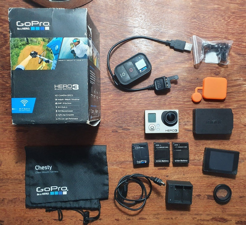 Gopro Hero 3 Black Edition + Lcd + Muitos Acessórios