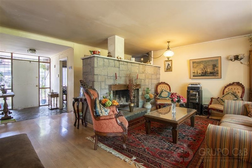 Imagen 5 de 19 de Casa En Venta De 5 Dorm. En Las Condes