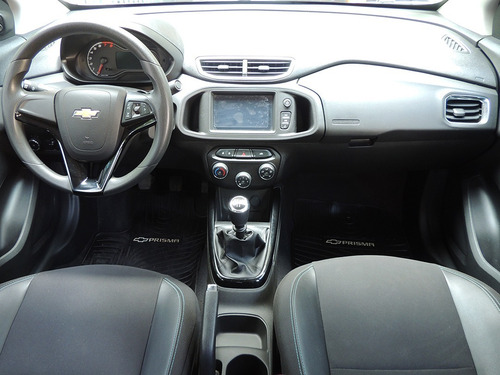 Imagen 14 de 17 de Chevrolet Prisma 2019 Lt 1.4 Nafta 4p Mt Dh San Blas Auto